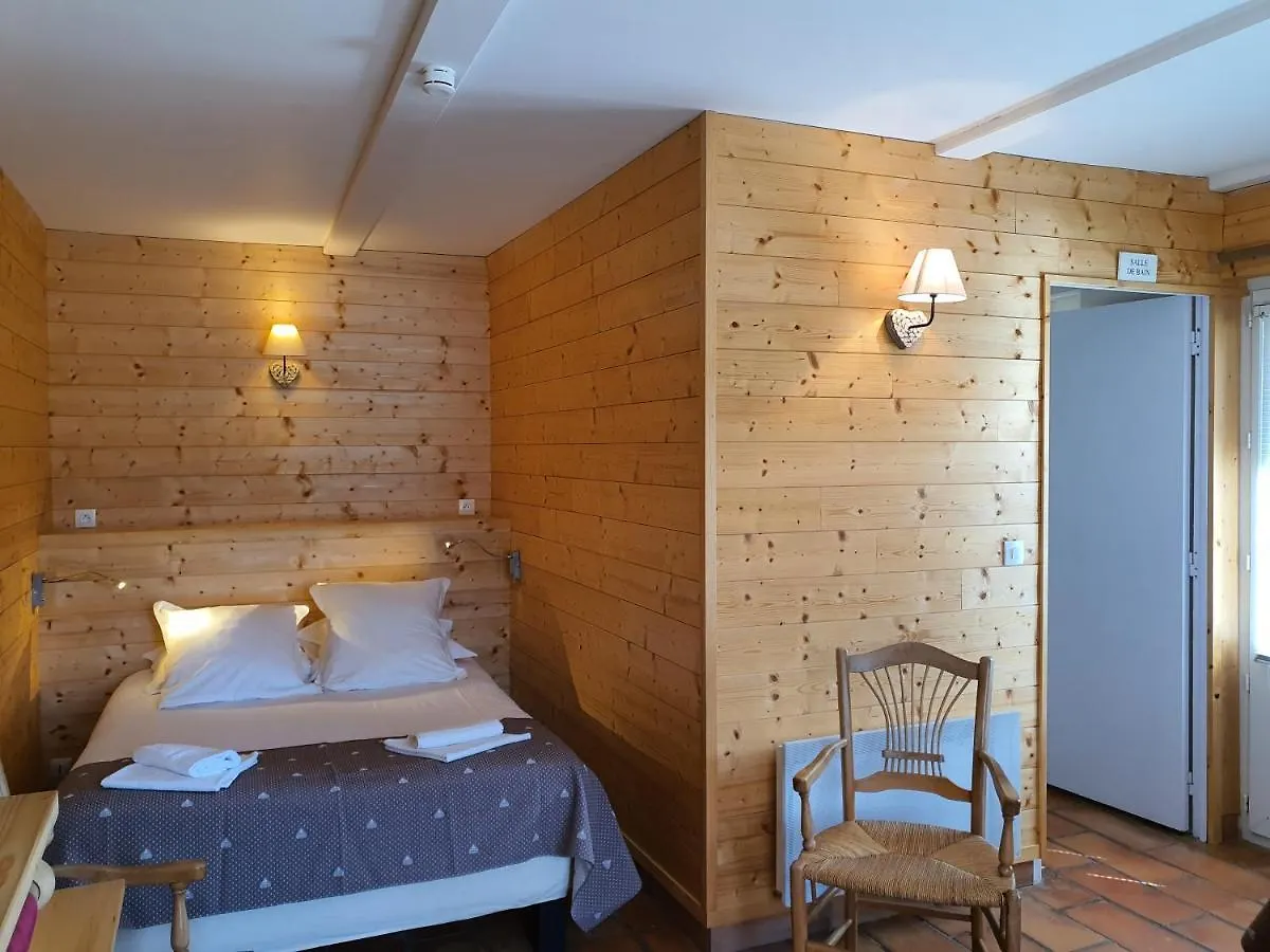 Hotel L'Escarbille à Saint-Martin-dʼArdèche