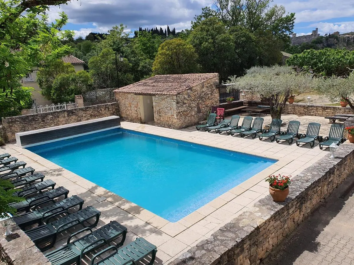 Hotel L'Escarbille à Saint-Martin-dʼArdèche France