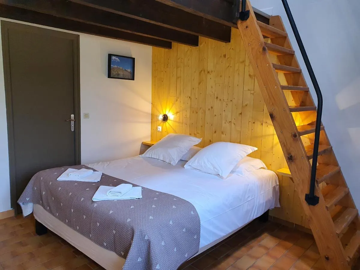 Hotel L'Escarbille à Saint-Martin-dʼArdèche France